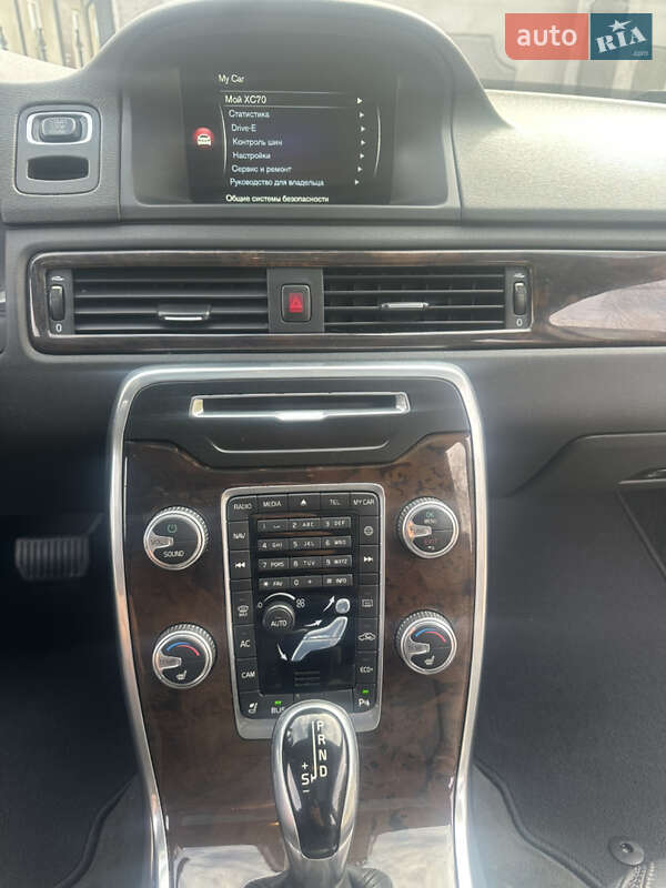 Универсал Volvo XC70 2014 в Одессе