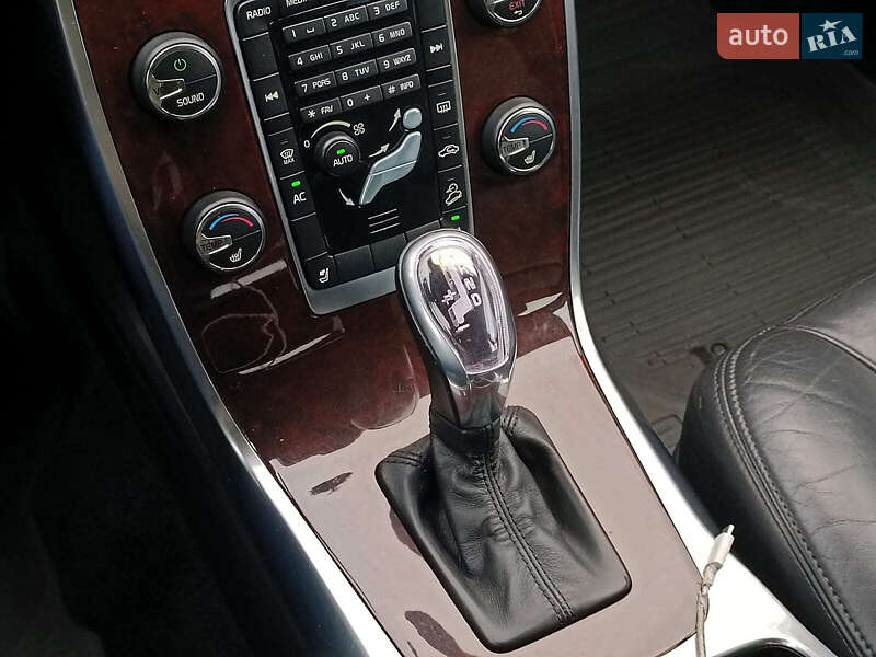Универсал Volvo XC70 2012 в Харькове