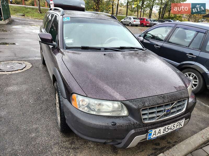 Универсал Volvo XC70 2006 в Киеве фото Универсал Volvo XC70 2006 в Киеве