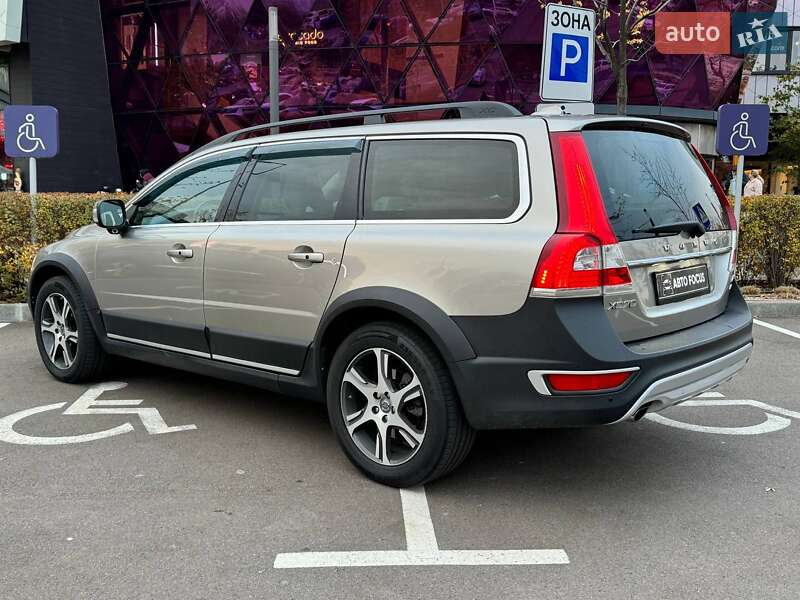 Універсал Volvo XC70 2014 в Києві фото 5 Універсал Volvo XC70 2014 в Києві