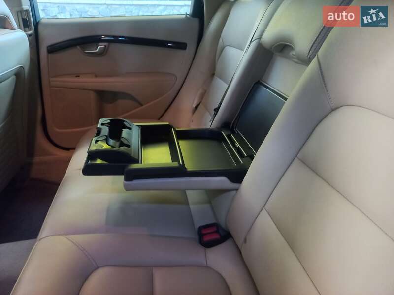 Універсал Volvo XC70 2015 в Дніпрі