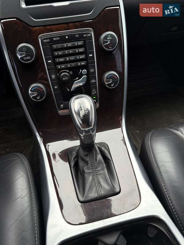 Універсал Volvo XC70 2012 в Сумах фото 22 Універсал Volvo XC70 2012 в Сумах