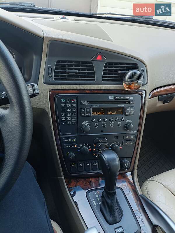 Универсал Volvo XC70 2006 в Чернигове фото 7 Универсал Volvo XC70 2006 в Чернигове