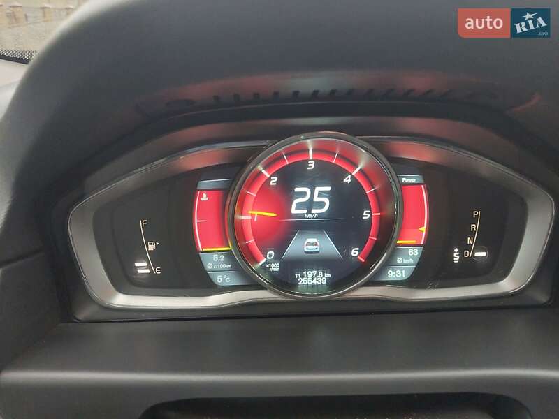 Универсал Volvo XC70 2013 в Луцке фото 52 Универсал Volvo XC70 2013 в Луцке