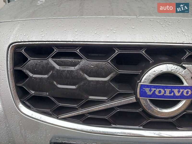 Универсал Volvo XC70 2013 в Луцке фото 57 Универсал Volvo XC70 2013 в Луцке