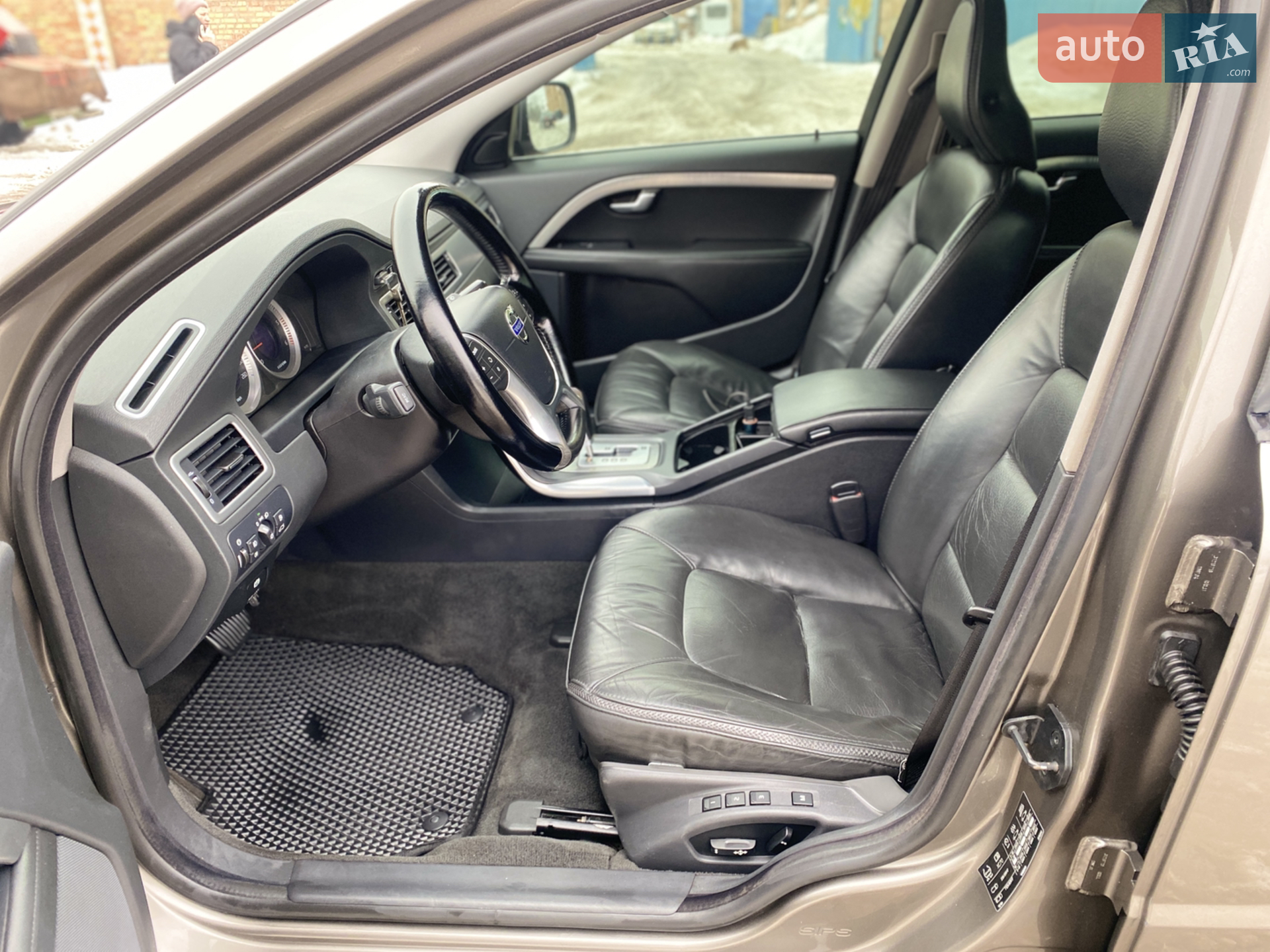 2011 Volvo XC70 - мініатюра 2
