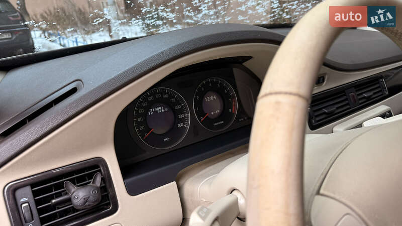 Универсал Volvo XC70 2007 в Киеве