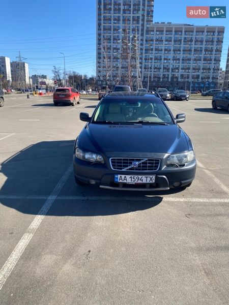 Volvo XC70 2003