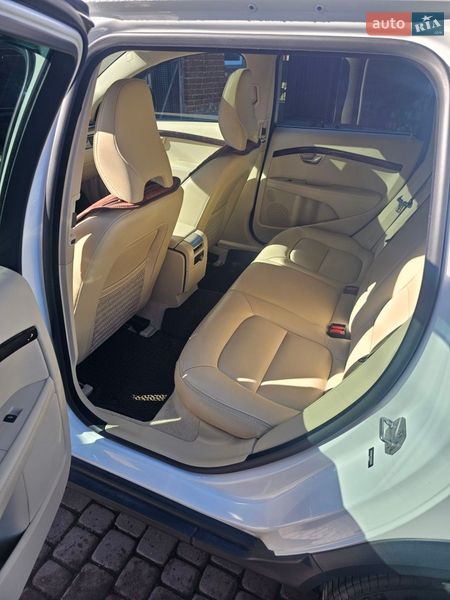 Универсал Volvo XC70 2016 в Тернополе