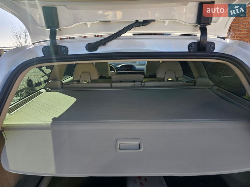 Универсал Volvo XC70 2016 в Тернополе