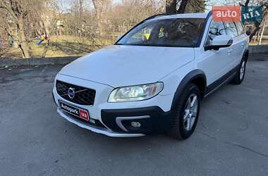 Универсал Volvo XC70 2014 в Киеве