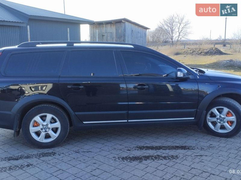 Универсал Volvo XC70 2011 в Львове