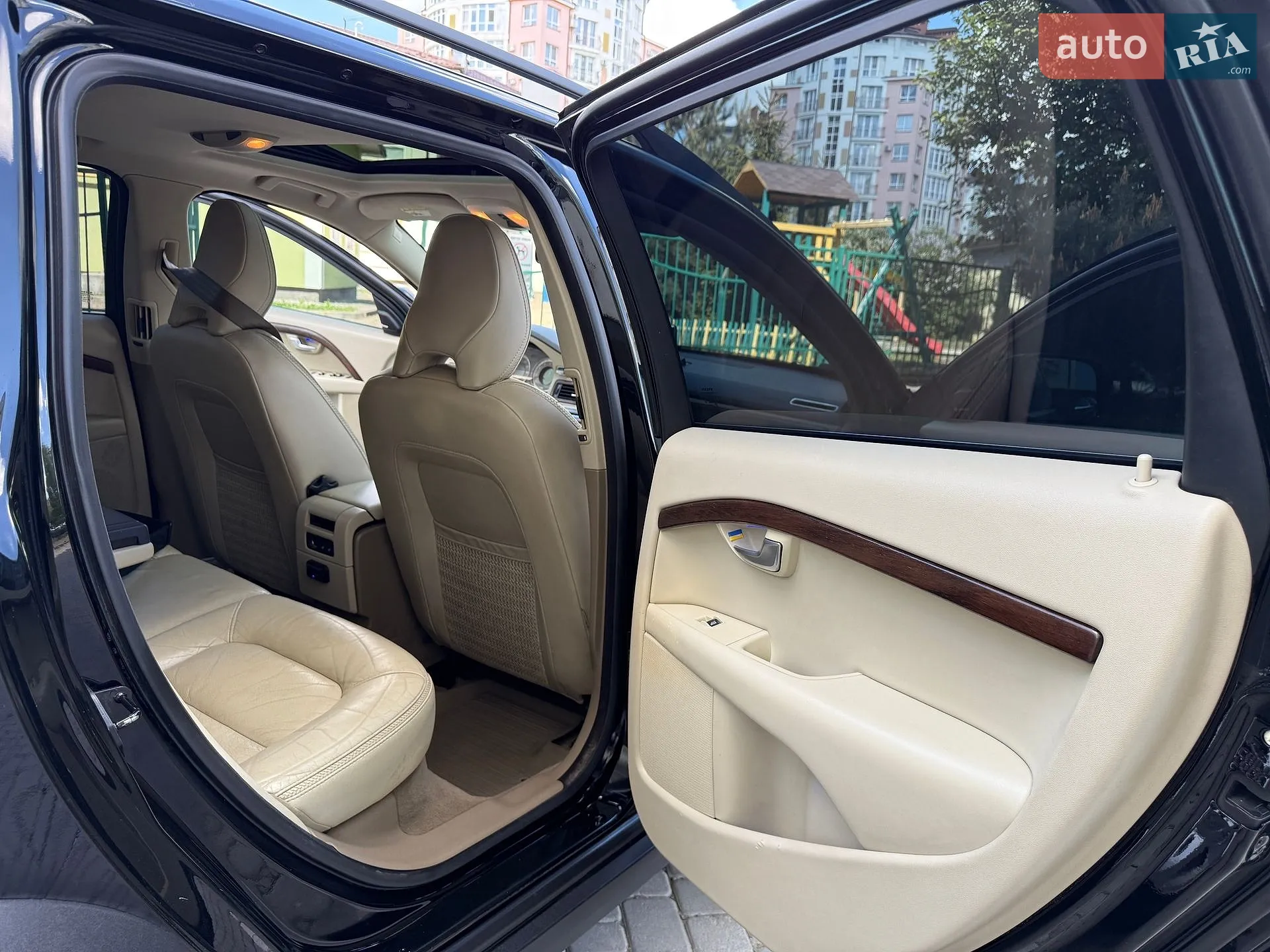 2010 Volvo XC70 - мініатюра 25