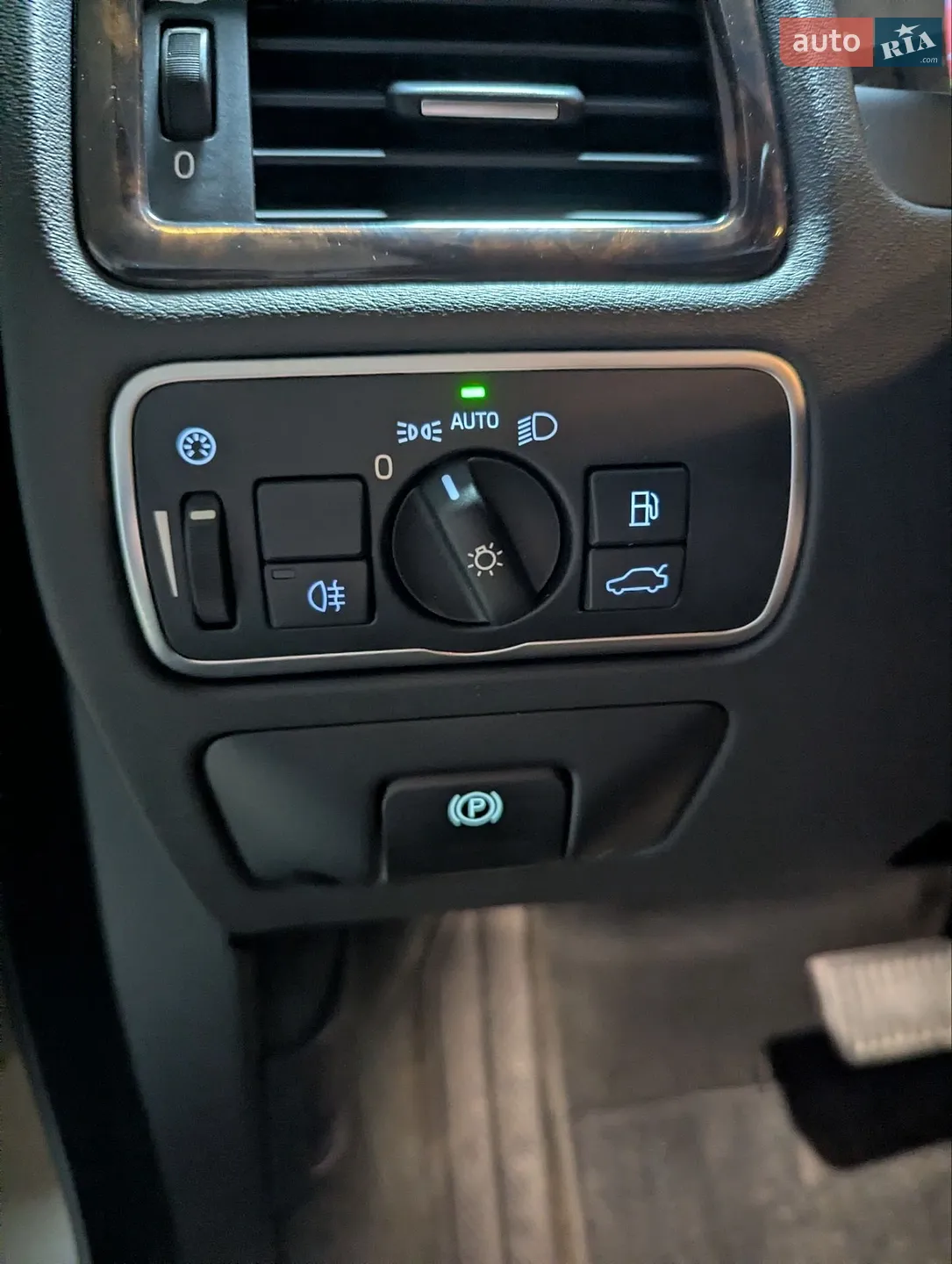 2015 Volvo XC70 - мініатюра 24