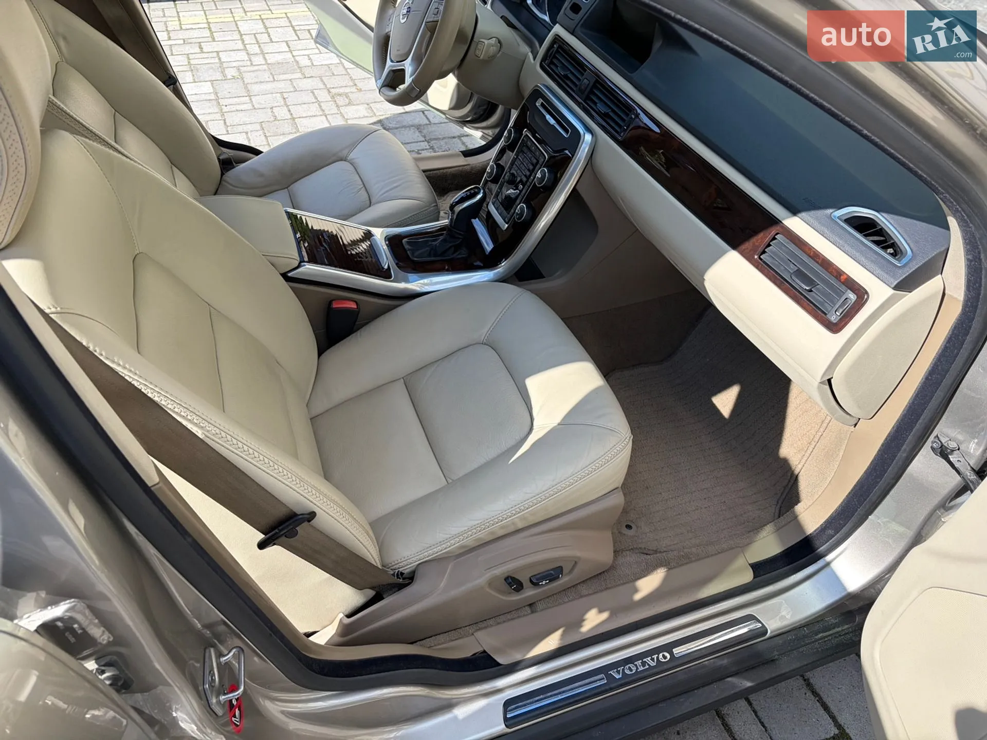 2014 Volvo XC70 - мініатюра 24