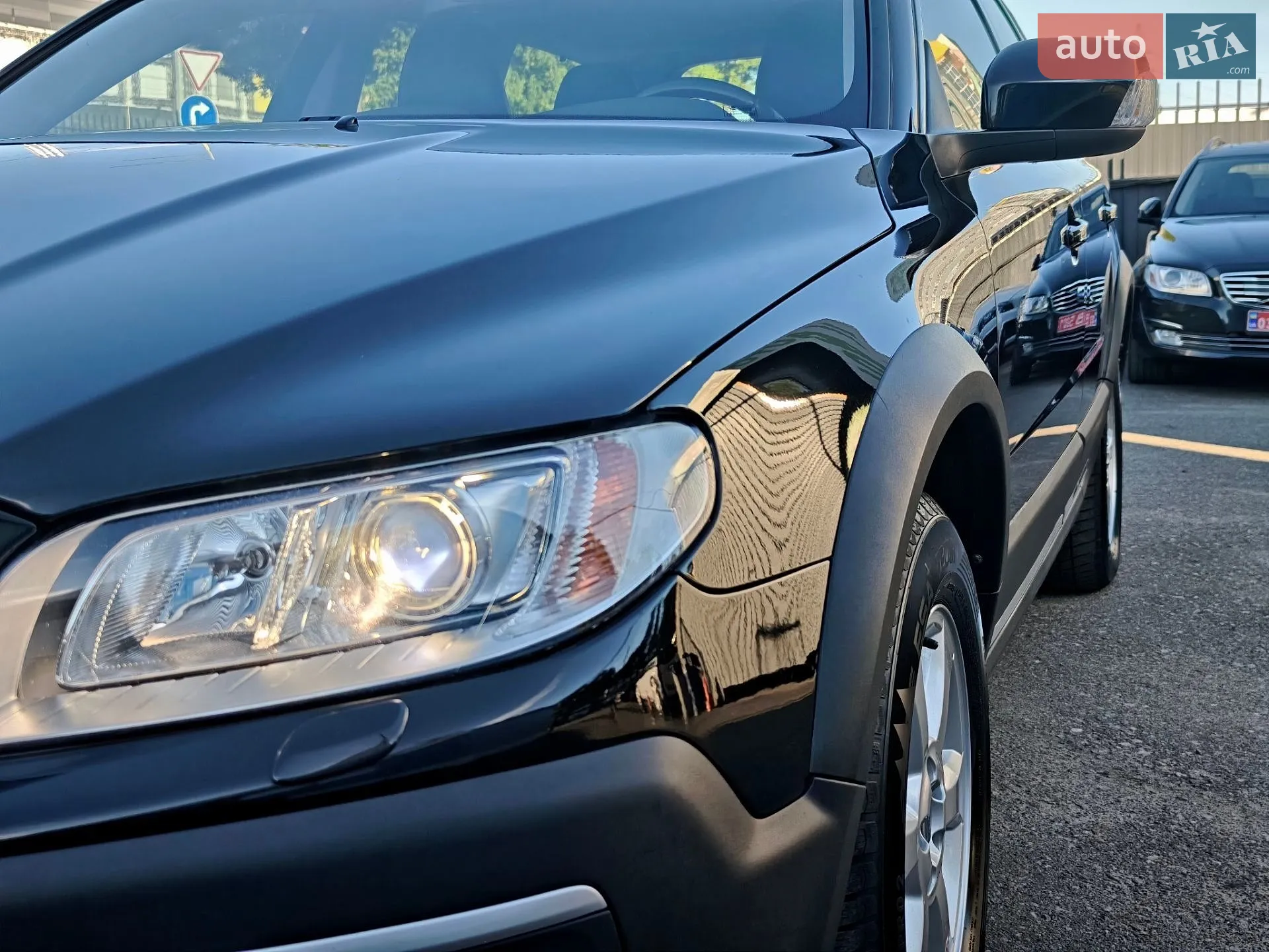 2015 Volvo XC70 - мініатюра 22