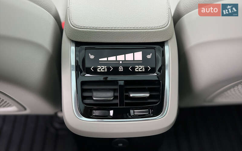 Внедорожник / Кроссовер Volvo XC90 Recharge 2021 в Львове