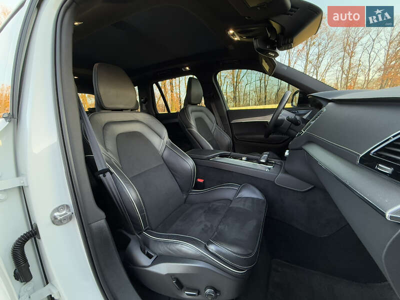 Позашляховик / Кросовер Volvo XC90 Recharge 2022 в Луцьку