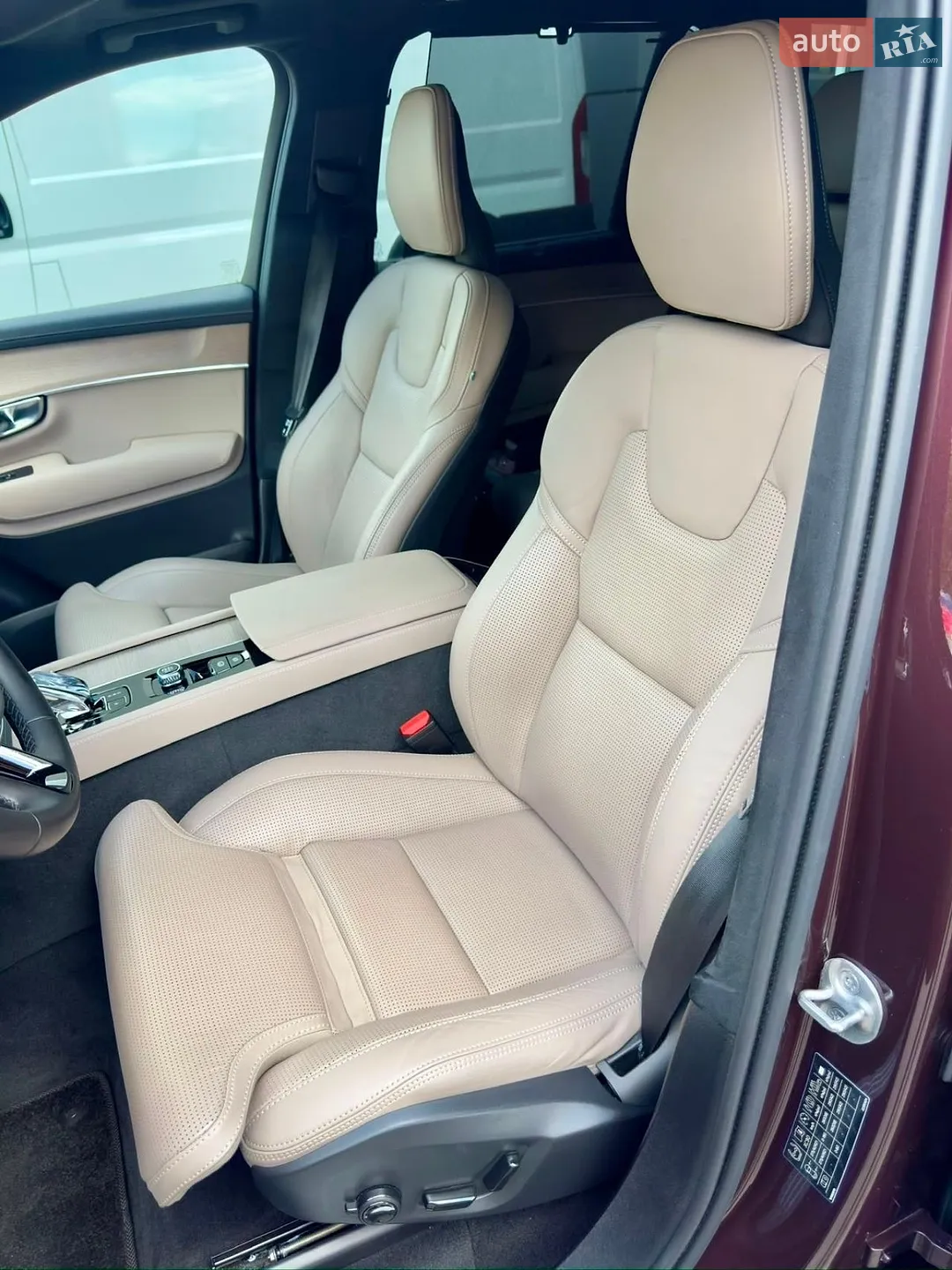 2024 Volvo XC90 - мініатюра 14