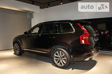 Внедорожник / Кроссовер Volvo XC90 2017 в Киеве