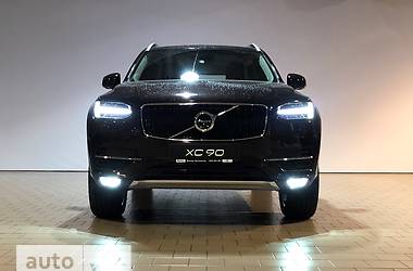 Внедорожник / Кроссовер Volvo XC90 2019 в Киеве