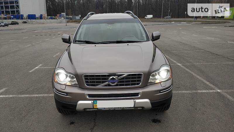 Volvo XC90 2011
