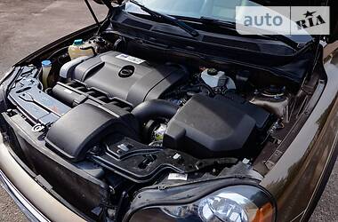Внедорожник / Кроссовер Volvo XC90 2012 в 