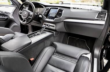 Внедорожник / Кроссовер Volvo XC90 2019 в 