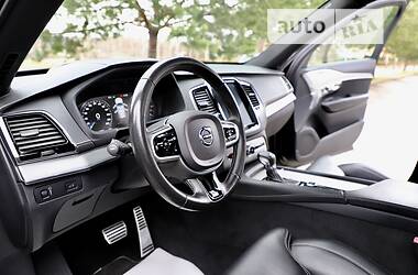 Внедорожник / Кроссовер Volvo XC90 2019 в 