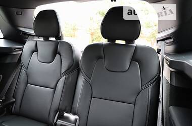 Внедорожник / Кроссовер Volvo XC90 2019 в 