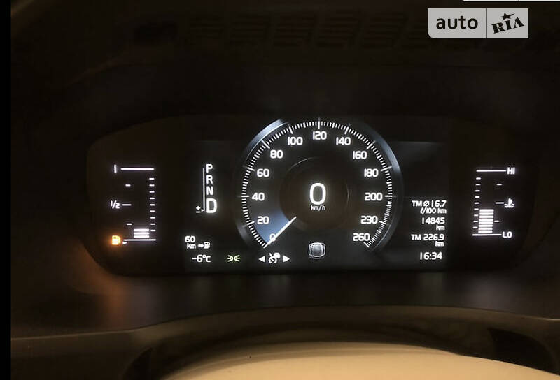 Внедорожник / Кроссовер Volvo XC90 2019 в Запорожье