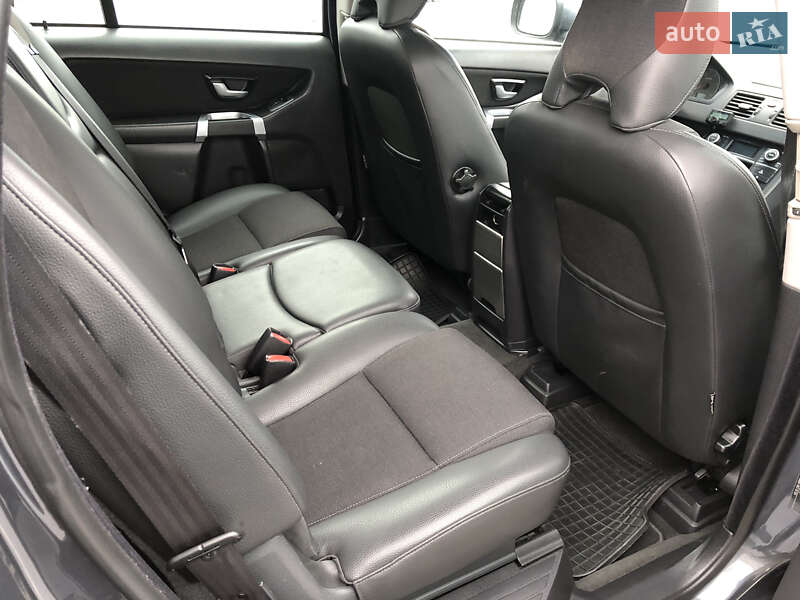 Позашляховик / Кросовер Volvo XC90 2009 в Києві фото 21 Позашляховик / Кросовер Volvo XC90 2009 в Києві