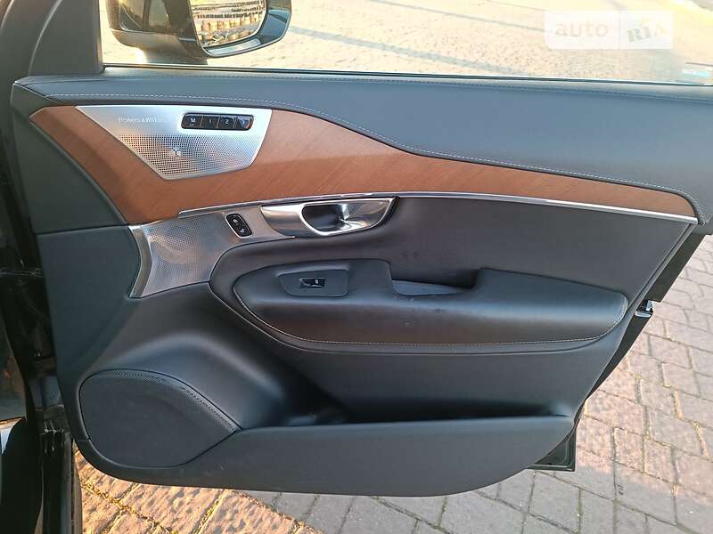 Внедорожник / Кроссовер Volvo XC90 2016 в Львове