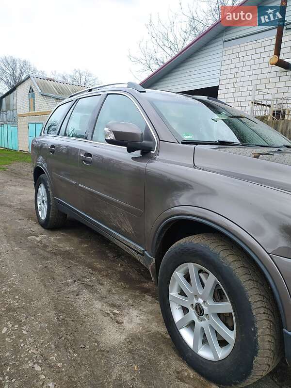 Внедорожник / Кроссовер Volvo XC90 2007 в Кегичевке