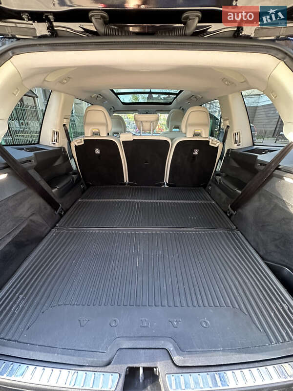 Позашляховик / Кросовер Volvo XC90 2016 в Києві фото 33 Позашляховик / Кросовер Volvo XC90 2016 в Києві