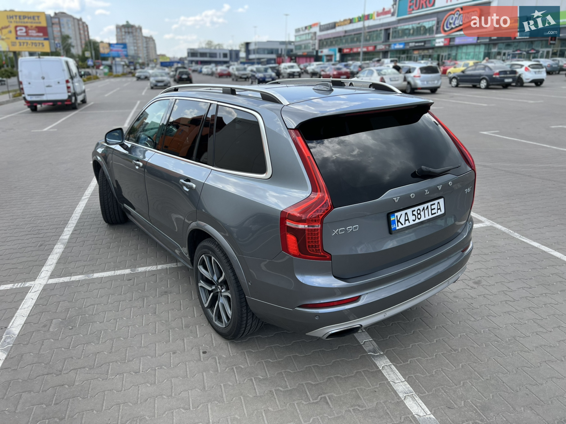 2017 Volvo XC90 - мініатюра 11