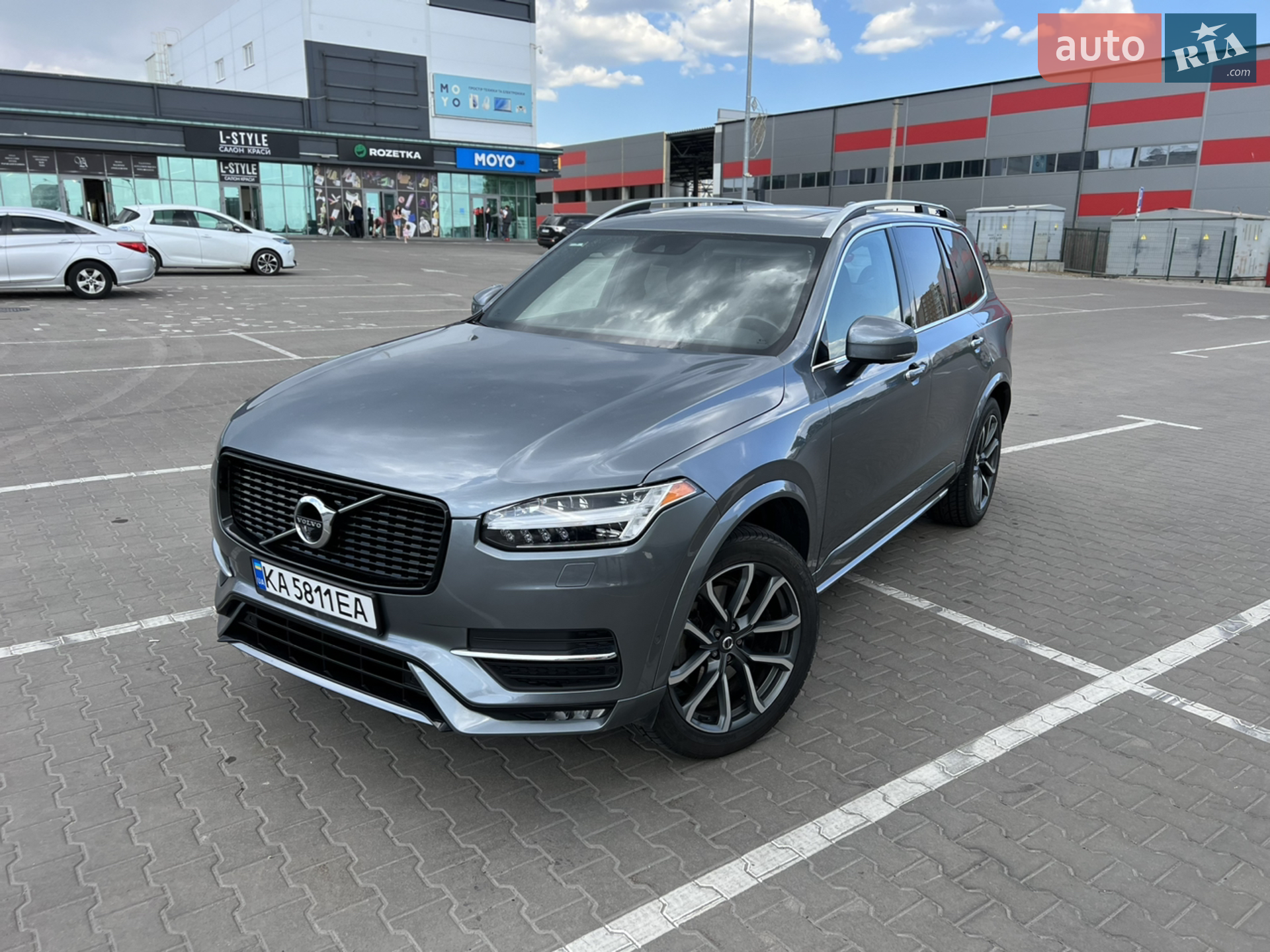 2017 Volvo XC90 - мініатюра 16