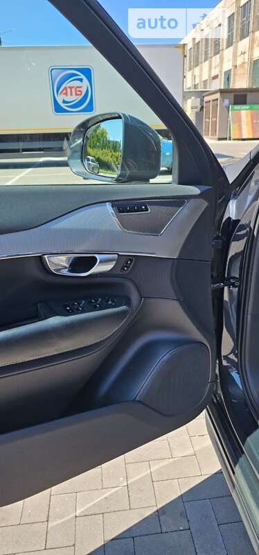 Внедорожник / Кроссовер Volvo XC90 2017 в Ивано-Франковске фото 8 Внедорожник / Кроссовер Volvo XC90 2017 в Ивано-Франковске