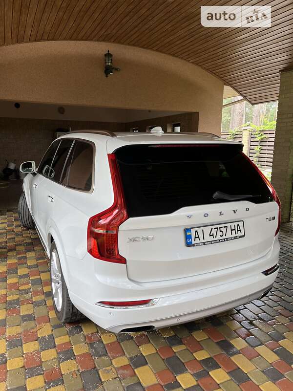 Позашляховик / Кросовер Volvo XC90 2016 в Києві