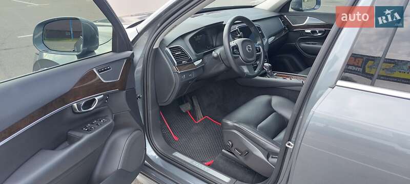 Позашляховик / Кросовер Volvo XC90 2016 в Києві