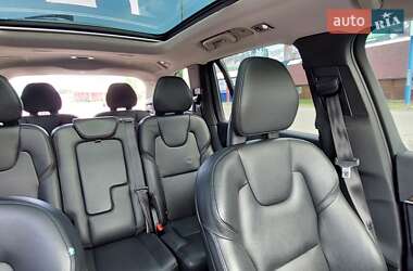 Внедорожник / Кроссовер Volvo XC90 2016 в 