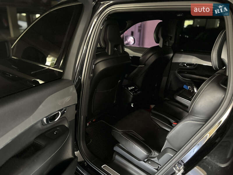 Позашляховик / Кросовер Volvo XC90 2015 в Києві