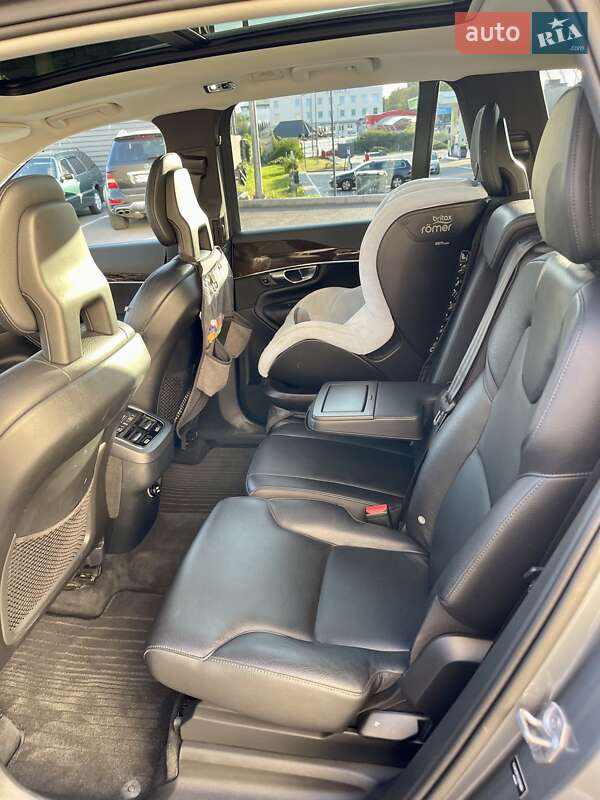 Внедорожник / Кроссовер Volvo XC90 2016 в Ровно фото 7 Внедорожник / Кроссовер Volvo XC90 2016 в Ровно