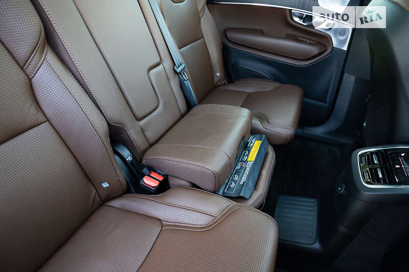 Позашляховик / Кросовер Volvo XC90 2020 в Києві
