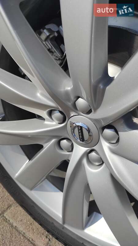 Внедорожник / Кроссовер Volvo XC90 2015 в Житомире