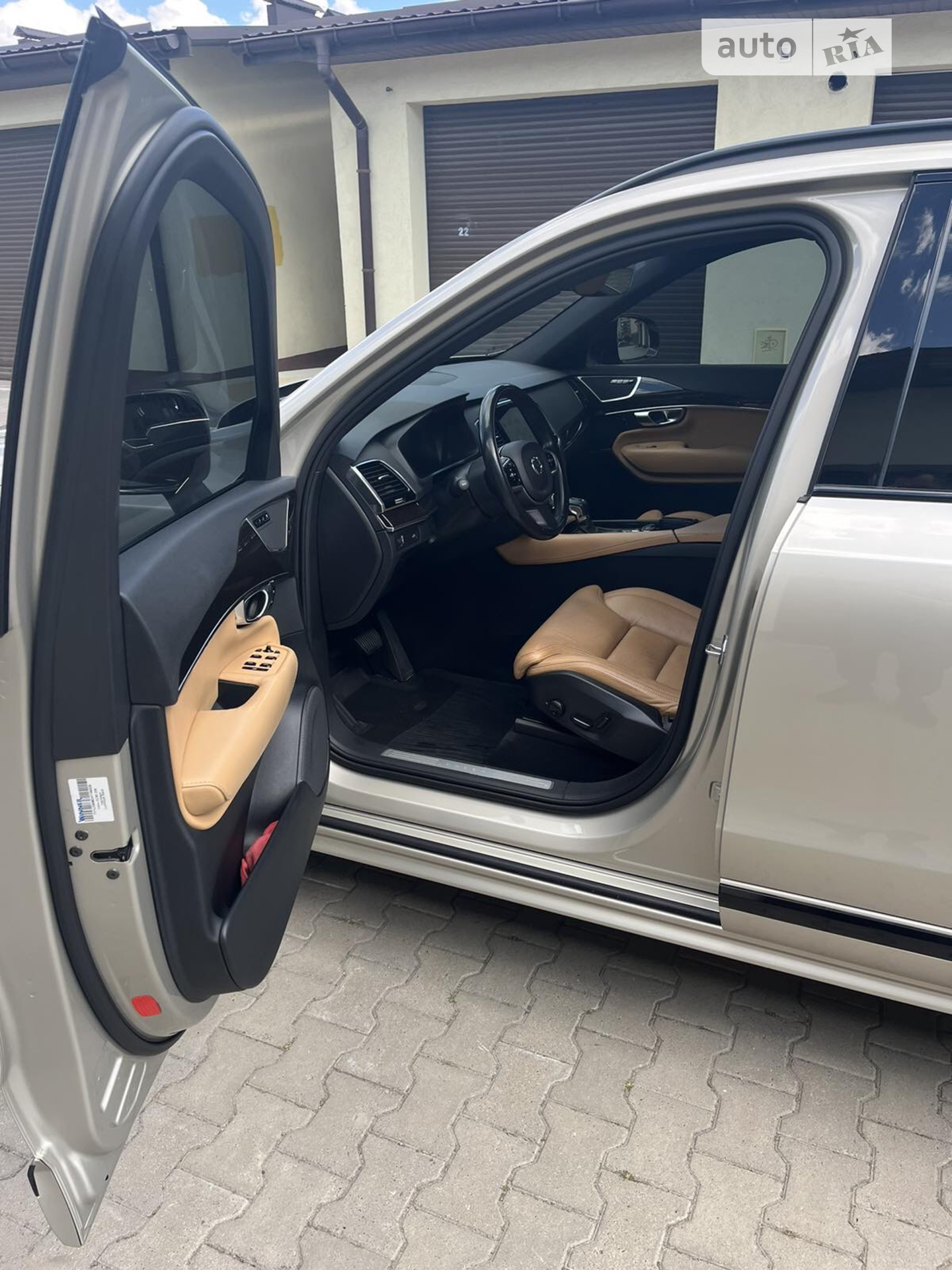 2017 Volvo XC90 - мініатюра 16