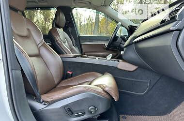Внедорожник / Кроссовер Volvo XC90 2020 в 