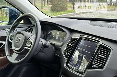 Внедорожник / Кроссовер Volvo XC90 2018 в 