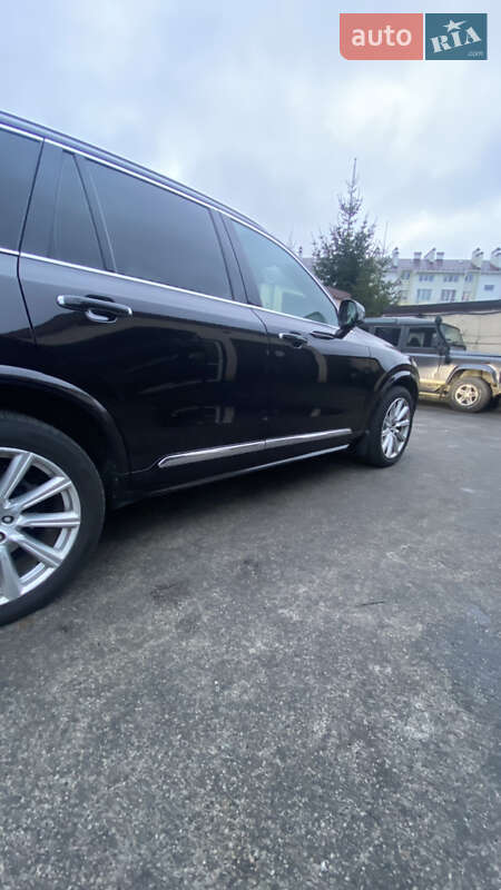 Внедорожник / Кроссовер Volvo XC90 2015 в Киеве