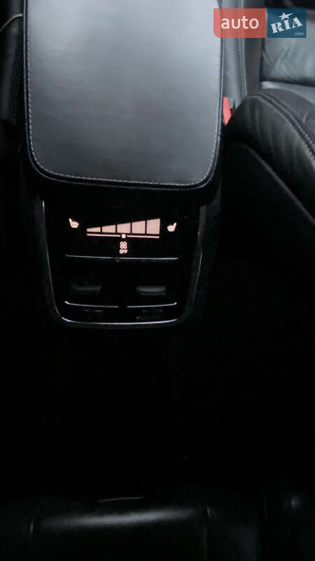 Внедорожник / Кроссовер Volvo XC90 2015 в Киеве